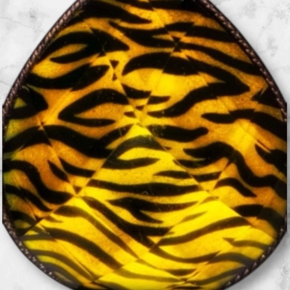 Necklace Lg Zebra Striped Teardrop Rhinestone 30” Bronze Chain - Picture 2 of 4